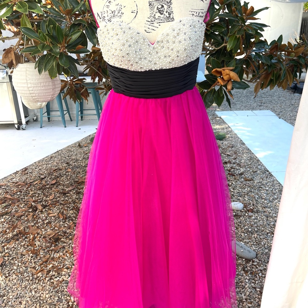 NWOT Jovani from Neiman Marcus Gorgeous Dress